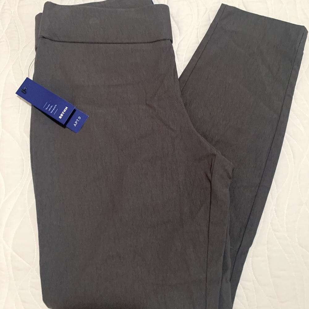 Apt 9 women pull up pants. Size 12